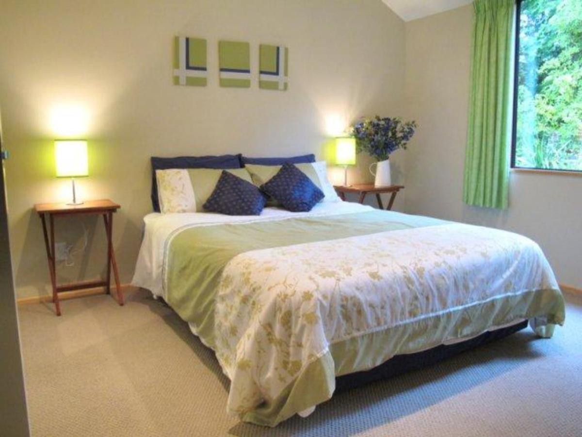 18 St James Avenue แฮนเมอร์สปริงส์ ภายนอก รูปภาพ